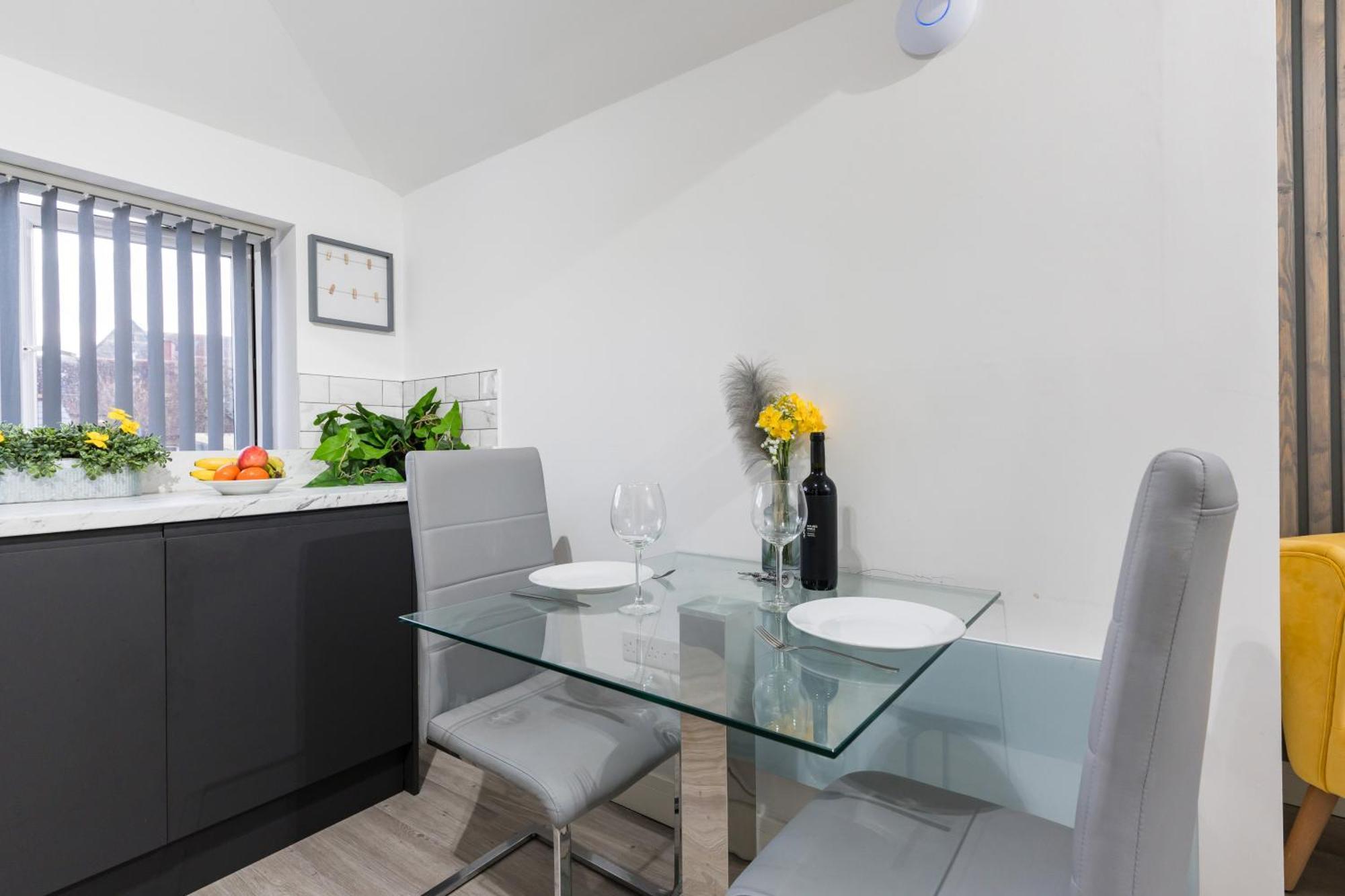 Nottage House Premier Apartments Cardiff Bilik gambar